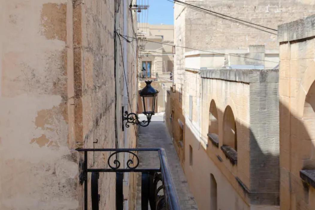 Ta' Frenc Farmhouse Villa Gharb  Exterior photo