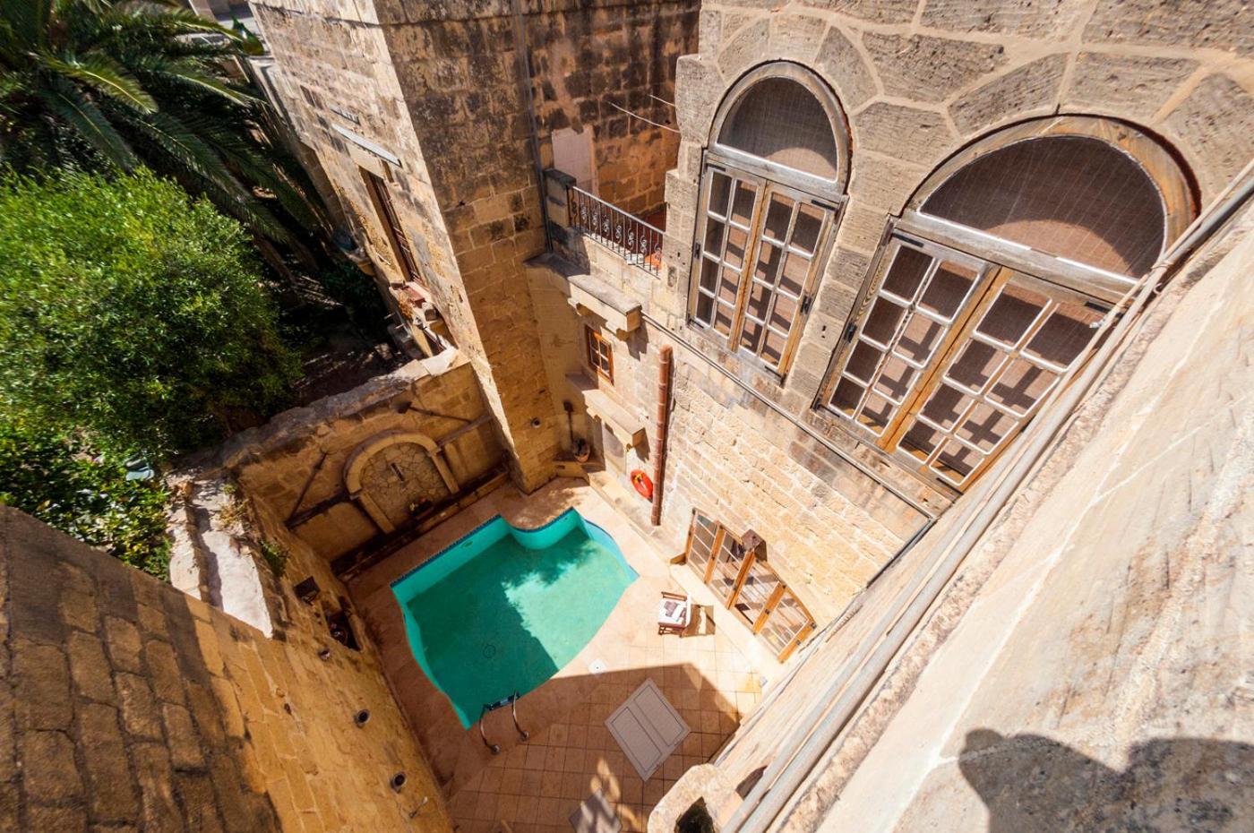 Ta' Frenc Farmhouse Villa Gharb  Exterior photo